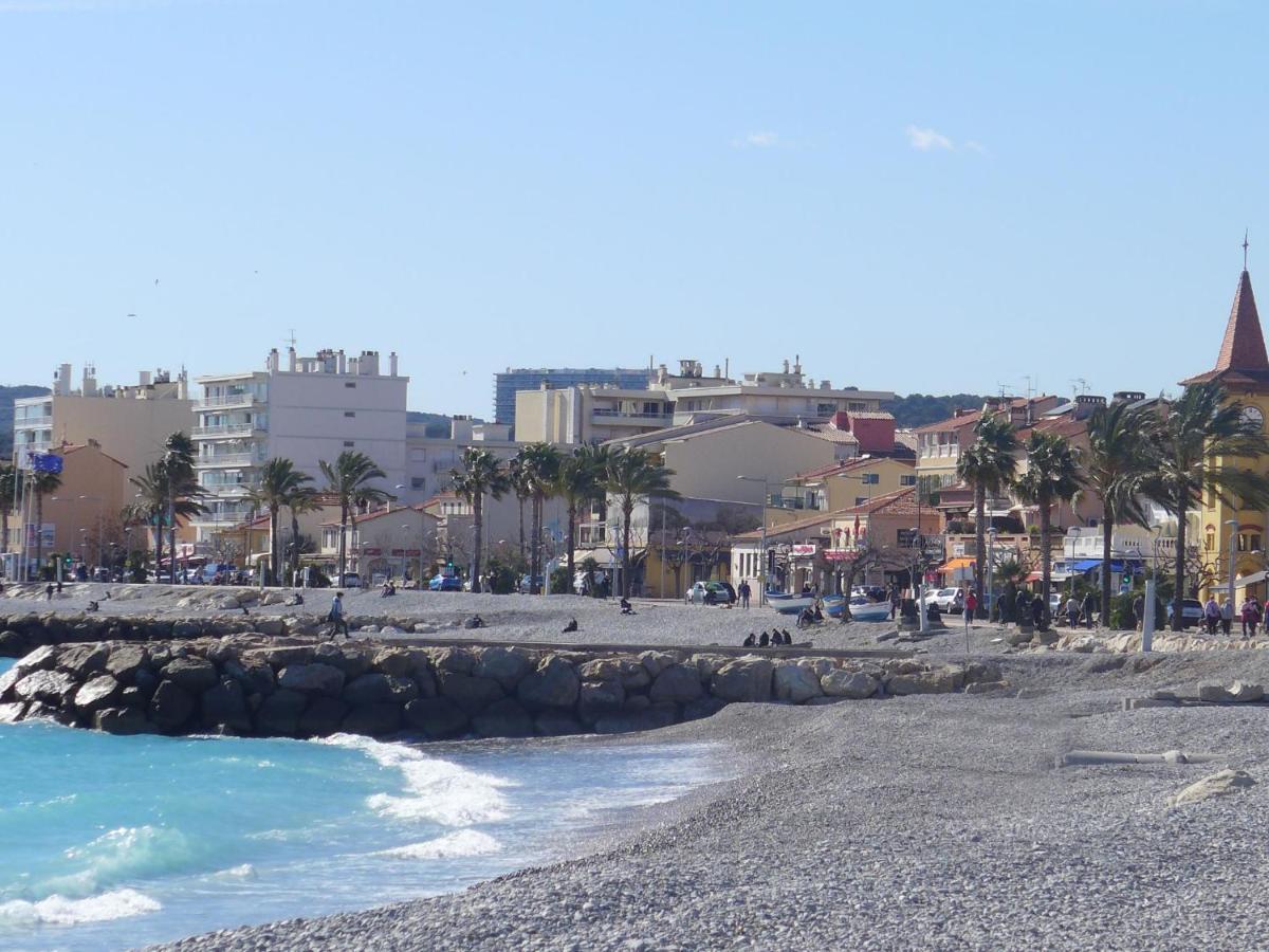 Studio Le Cagnes Beach-1 By Interhome Ngoại thất bức ảnh
